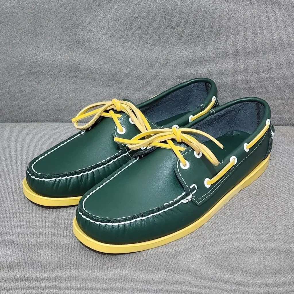 mocassins en cuir